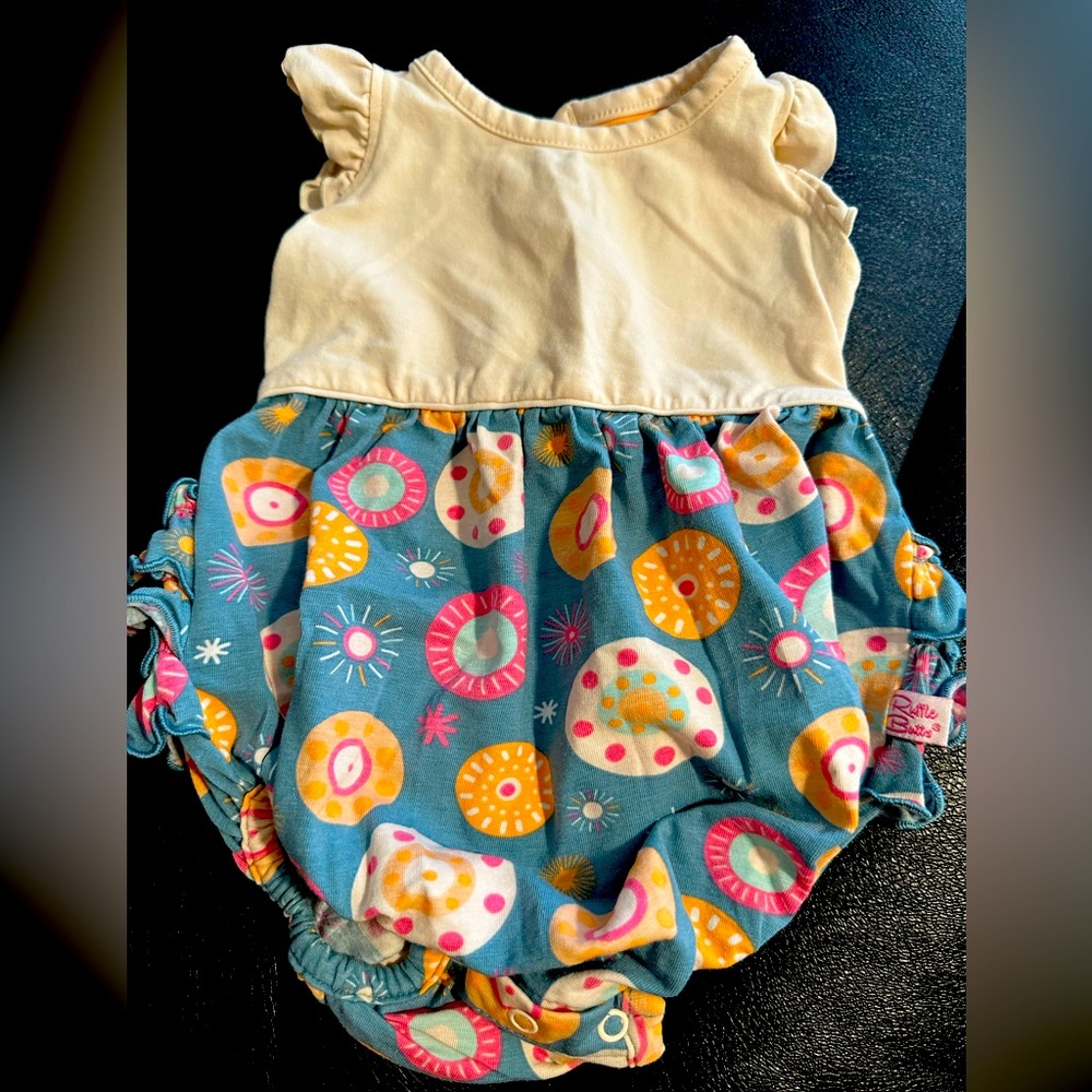 Rufflebutt romper dress size 0-3 months, lightly worn